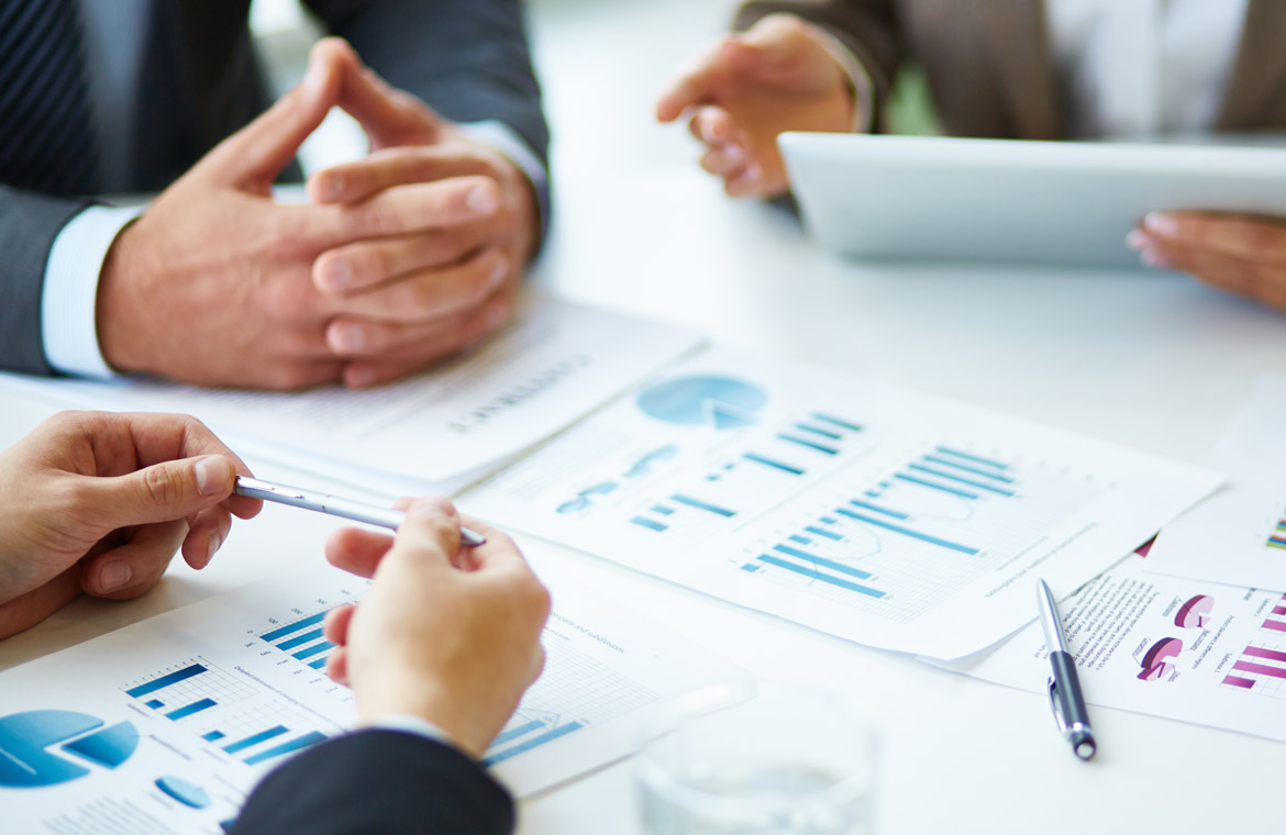 HOW OTHER INVESTMENTS COMPARE TO “SAFE MONEY”